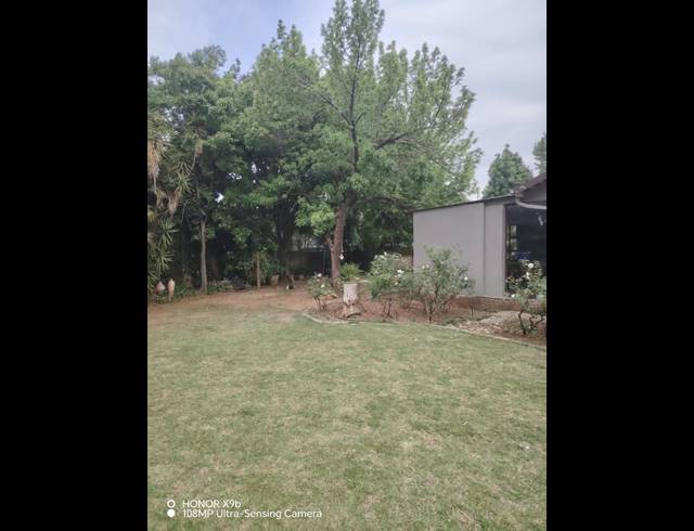 3 BEDROOM HOUSE FOR SALE IN VANDERBIJLPARK SE 2